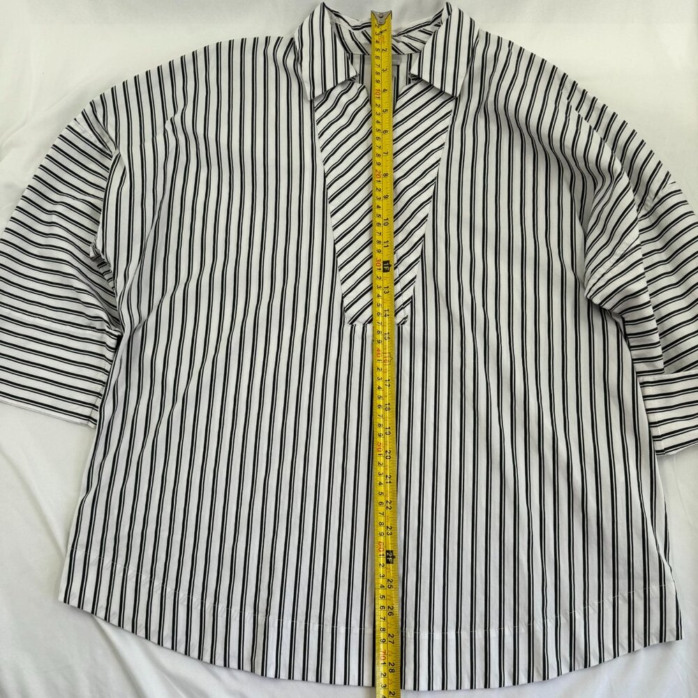 Chicos Size 2 Black & White Striped Blouse
